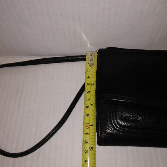 Vintage fossil black leather crossbody 90's bag - Picture 7 of 7